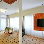 209 W Royal Tulip Przy Plazy Dobruk Διαμέρισμα *