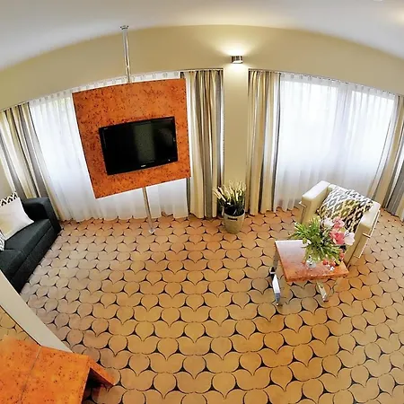 Apartment 209 W Royal Tulip Przy Plazy Dobruk *