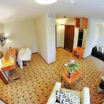 아파트 209 W Royal Tulip Przy Plazy Dobruk *