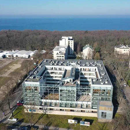 209 W Royal Tulip Przy Plazy Dobruk Apartamento *