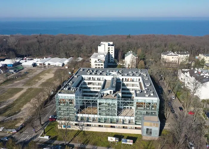 209 W Royal Tulip Przy Plazy Dobruk Apartment *